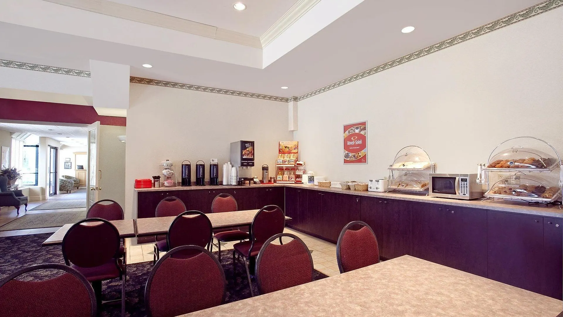 Baymont By Wyndham Montreal Airport 호텔 도발